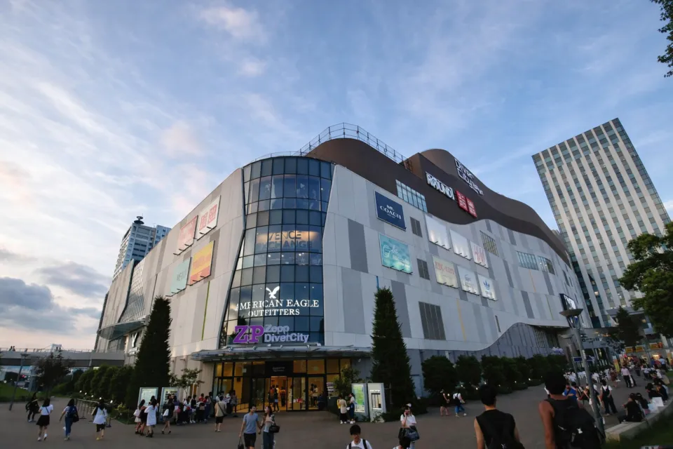 ダイバーシティ 東京 プラザ