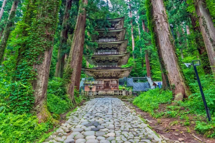 羽黒山 五重塔