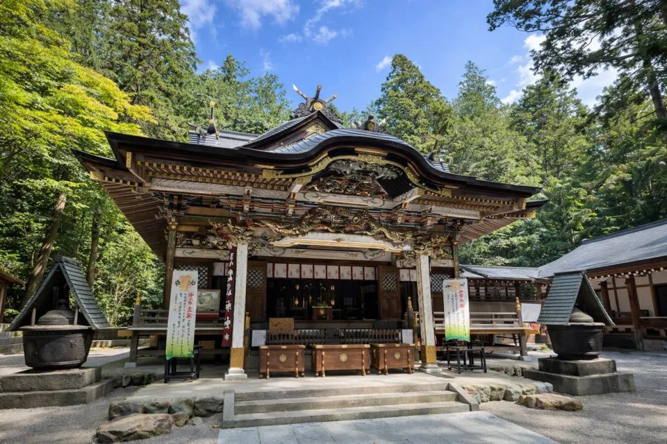 寳登山神社