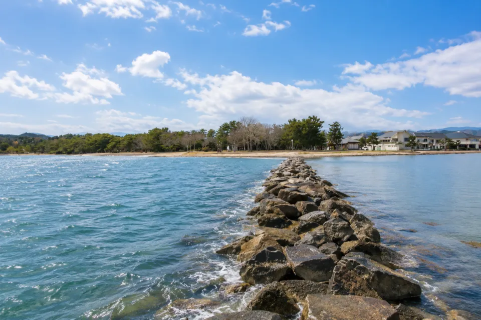 見附島（軍艦島）