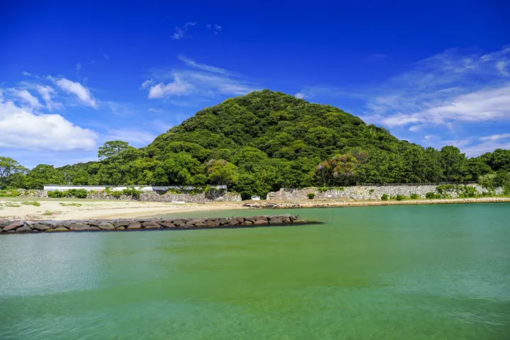指月山
