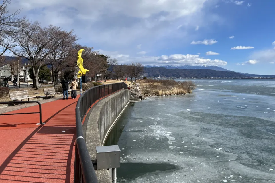諏訪湖