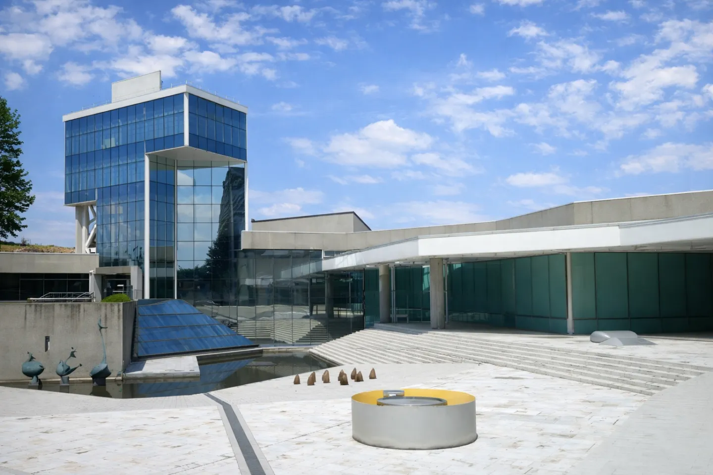 宇都宮美術館