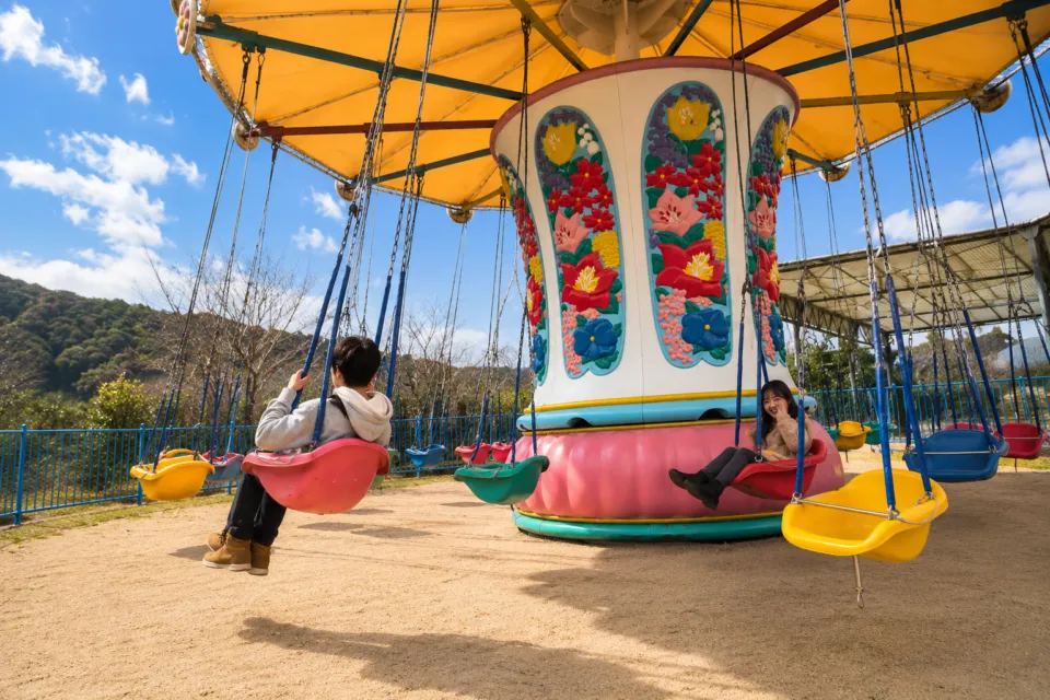 森とリスの遊園地 メルヘン村
