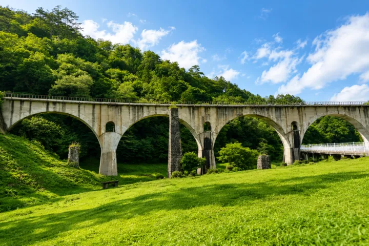 宮守川橋梁（めがね橋）