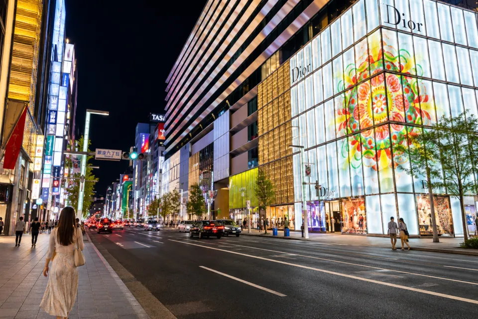 銀座中央通り