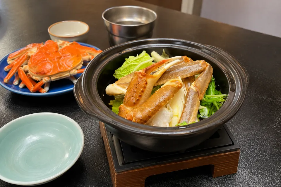 天橋立ホテルの蟹鍋と茹で蟹