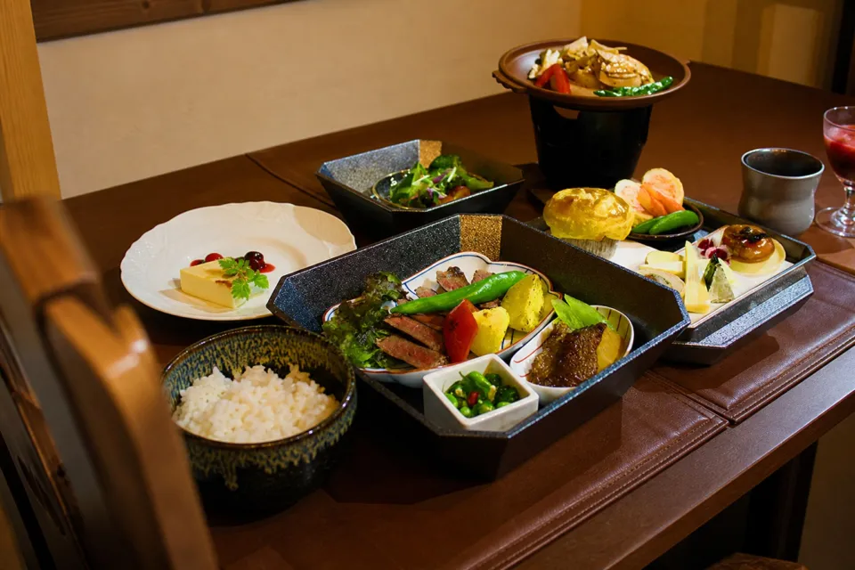 富良野ナチュラクスホテルのNatural Diningの夕食