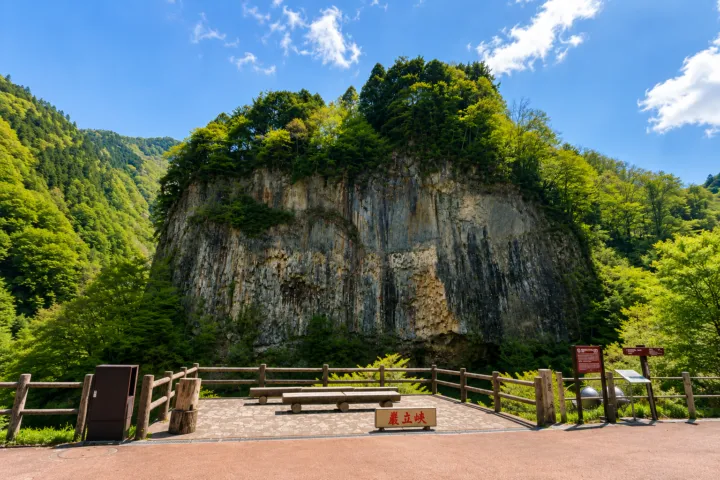 巌立峡