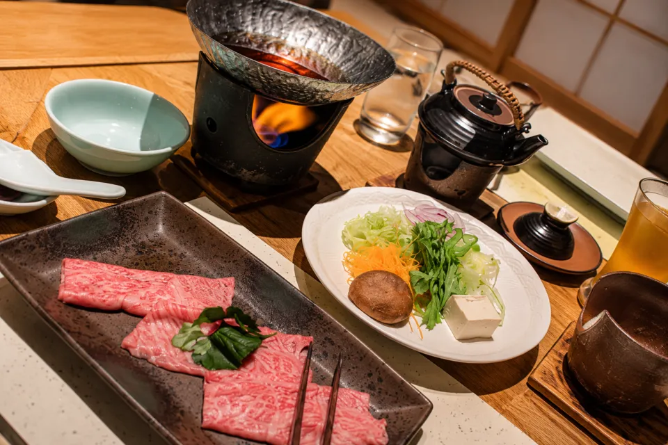 下呂温泉 小川屋の牛肉と野菜の鍋料理