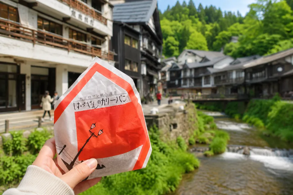 銀山温泉 はいからさん通り