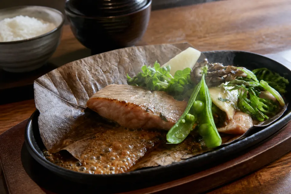 白馬樅の木ホテルの信州サーモン料理