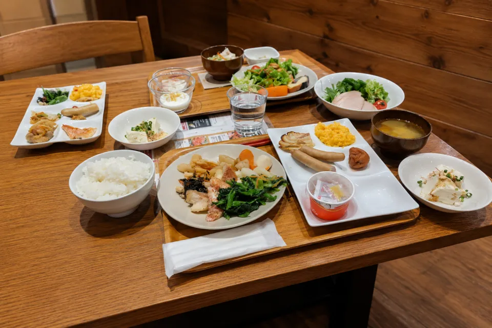 ホテルメトロポリタン 鎌倉の和洋の朝食プレート