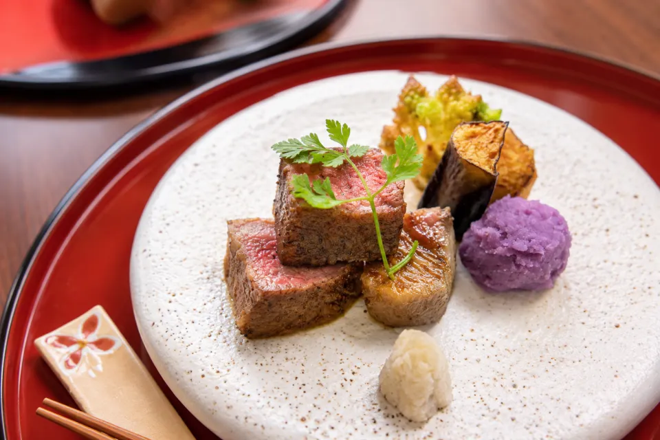 柿本家の肉料理と焼き野菜