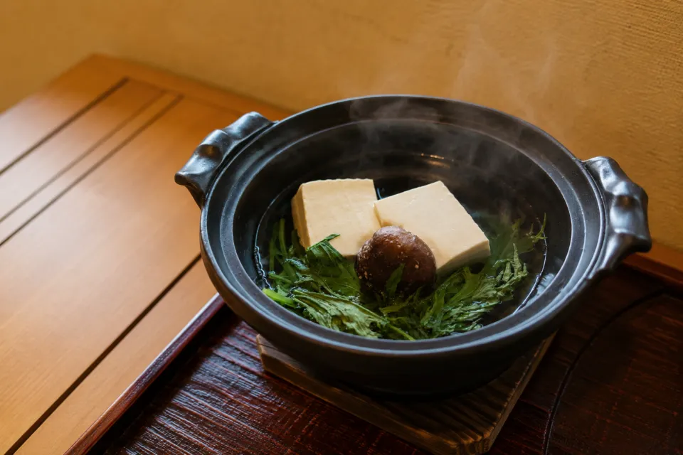京都・嵐山 ご清遊の宿 らんざんの湯豆腐