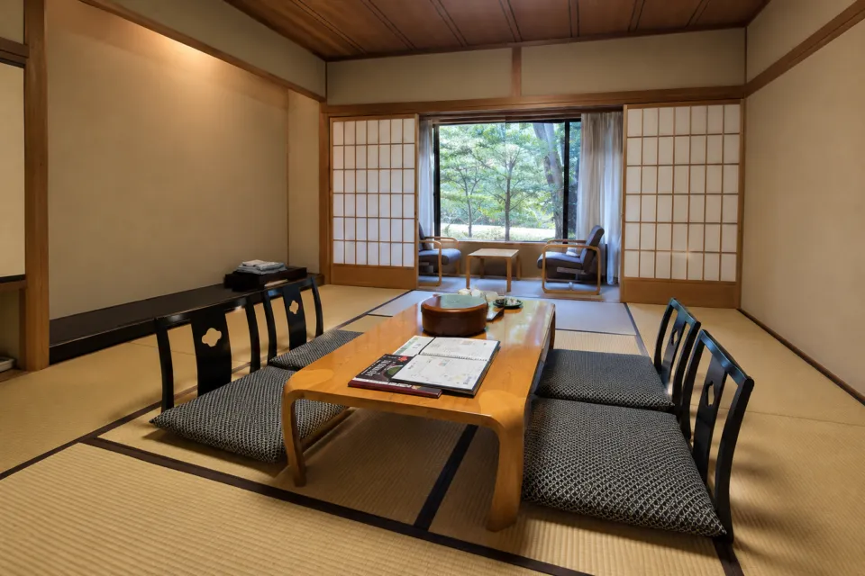 京都・嵐山 ご清遊の宿 らんざんの広縁のある和室
