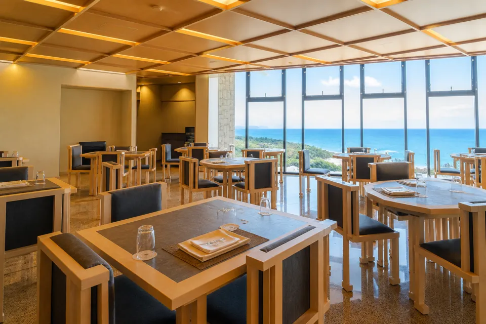 宮古島来間リゾート シーウッドホテルの日本料理 吉祥 来間島店の店内