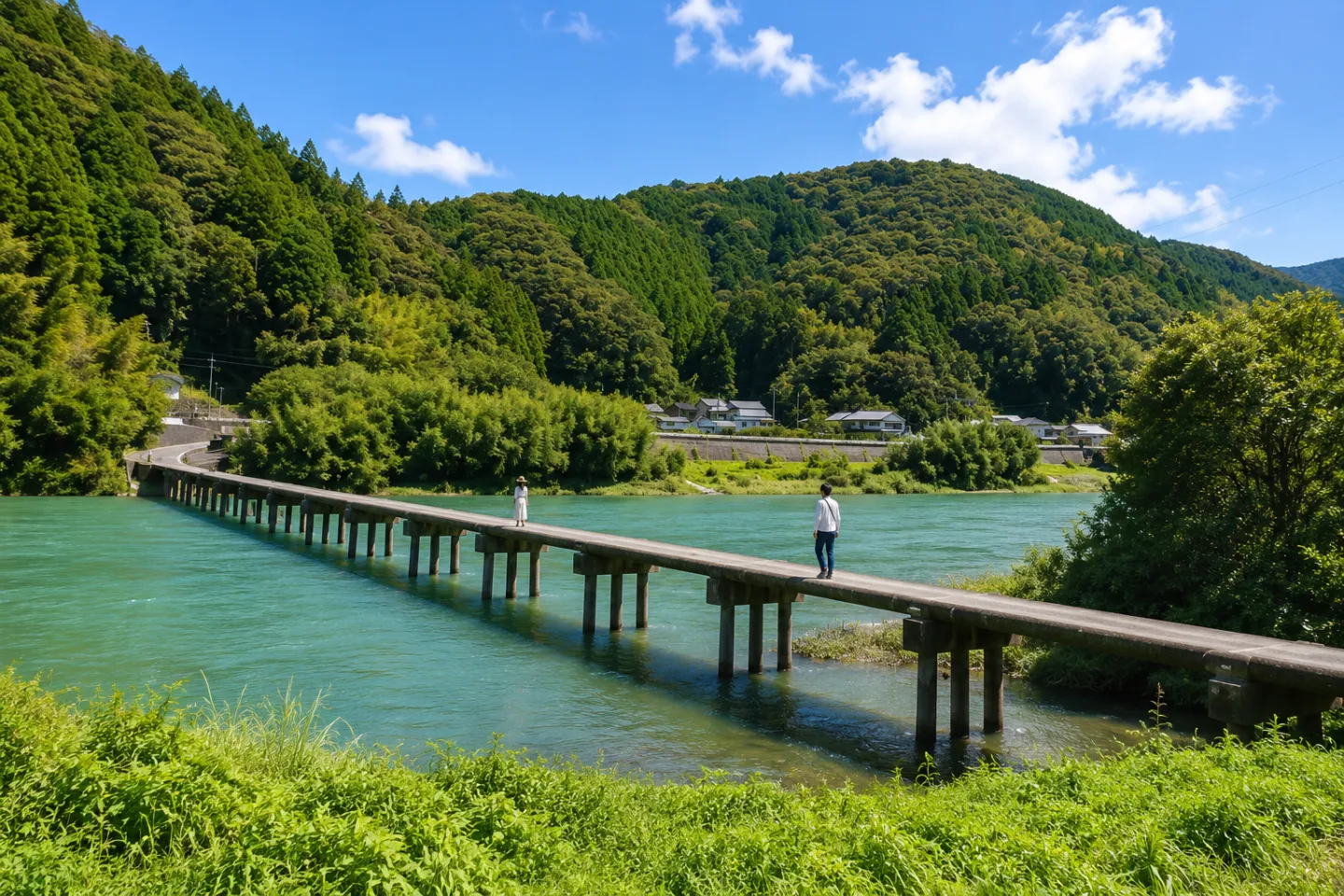 名越屋沈下橋