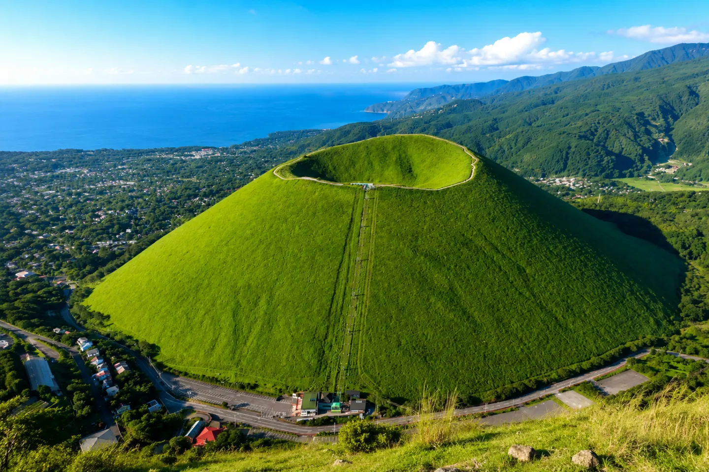 大室山