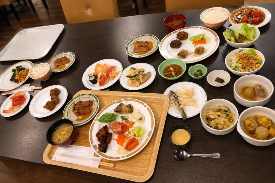 天然温泉 田沢湖レイクリゾートの多彩なビュッフェ料理