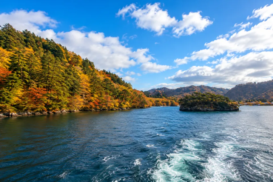 十和田湖遊覧船