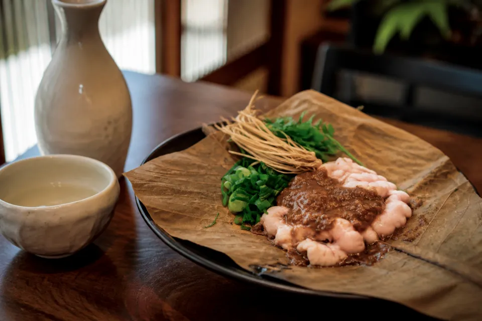 郷土料理と日本酒 町家のだだみの朴葉焼き