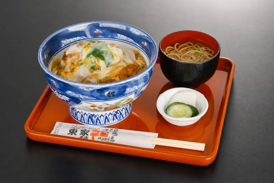 東家 本店の特製カツ丼