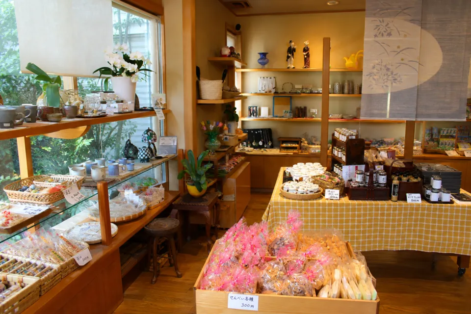 長瀞温泉 花のおもてなし 長生館の土産処