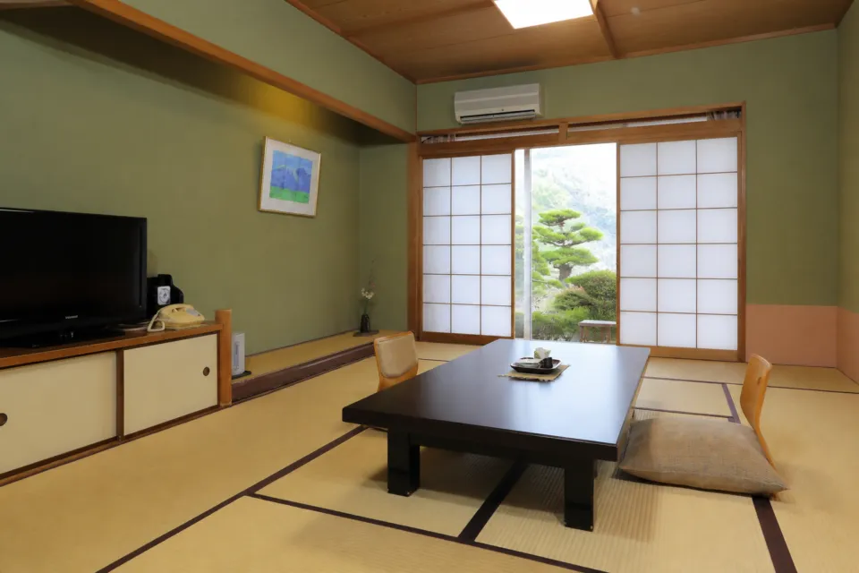 長瀞温泉 花のおもてなし 長生館の和室
