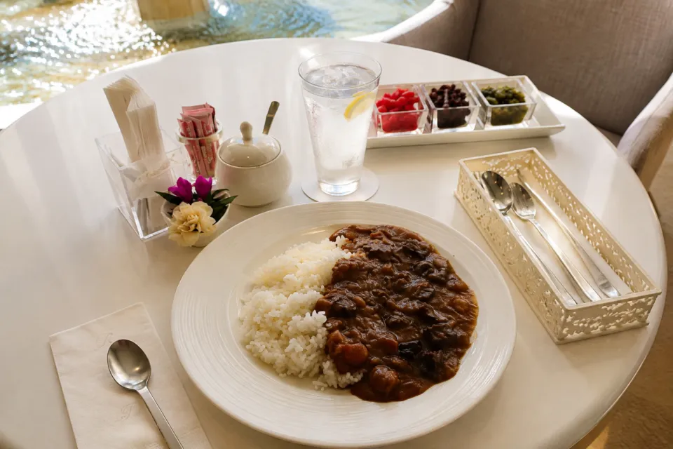 クレイトンベイホテルのカレーライス