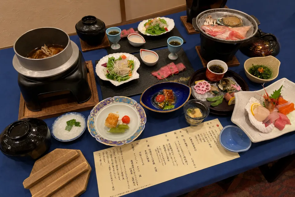 青森のお宿 ホテルアップルランドの和食会席料理