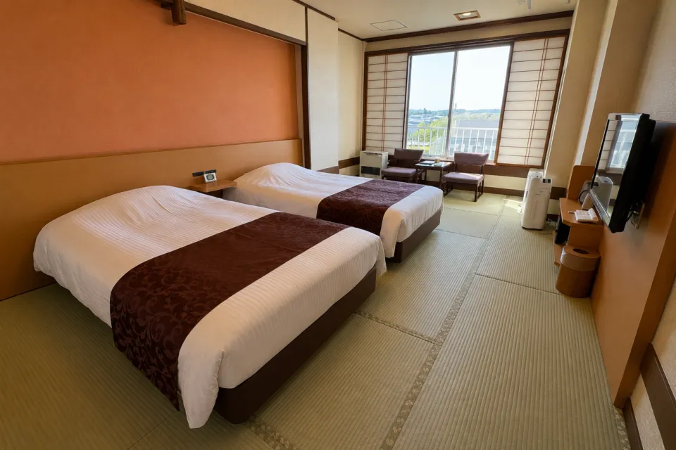 青森のお宿 ホテルアップルランドの畳敷きツイン客室
