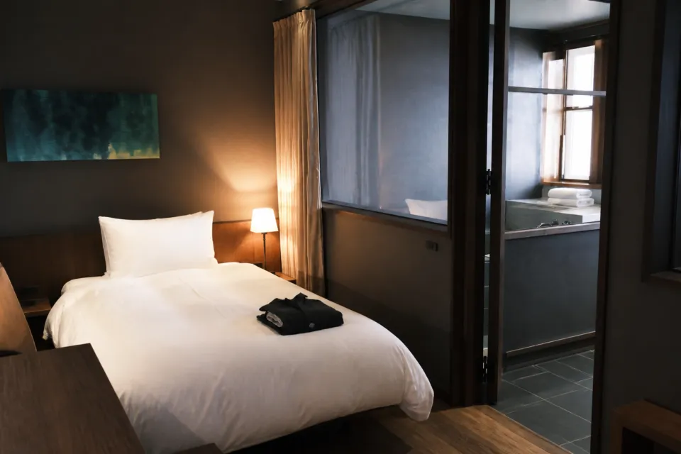 HOTEL CYCLEのスーペリアツインの客室内