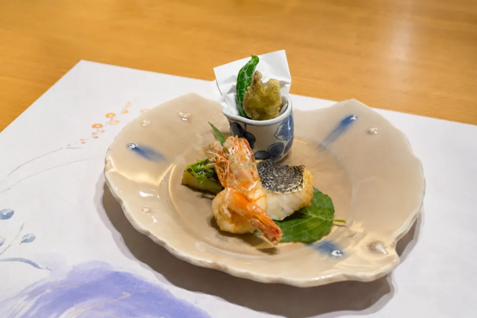 ホテル鷗風亭の海老と魚の焼き物