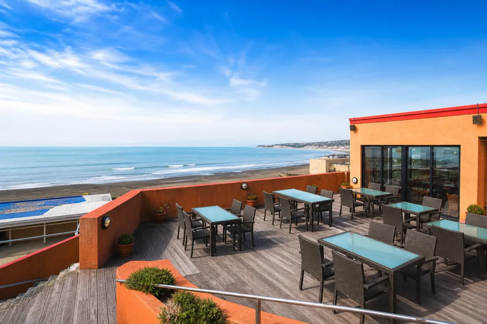 iL CHIANTI BEACHEのテラス席