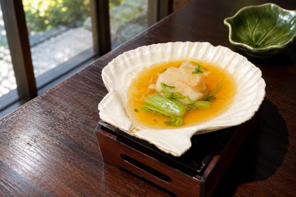 界 津軽の白身魚の蒸し料理
