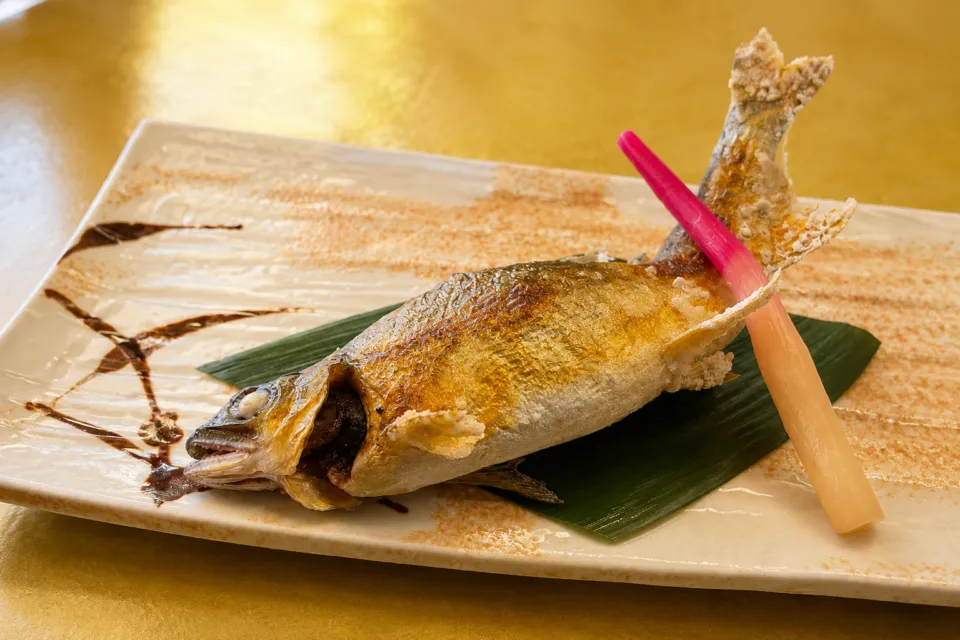 景勝の宿 芳雲館の焼き魚料理