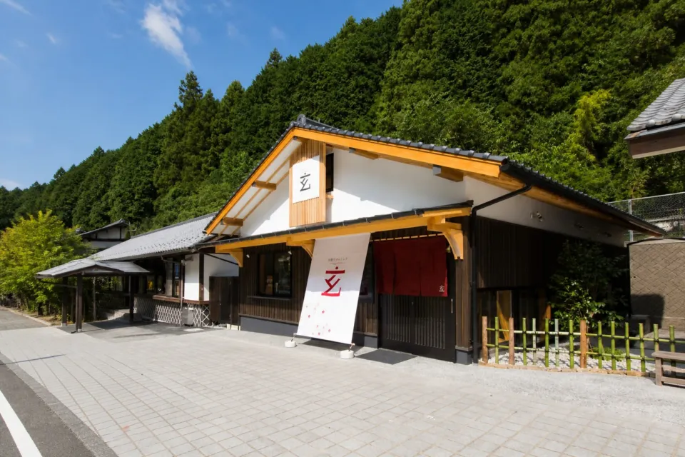 見蘭牛 ダイニング玄の店舗外観