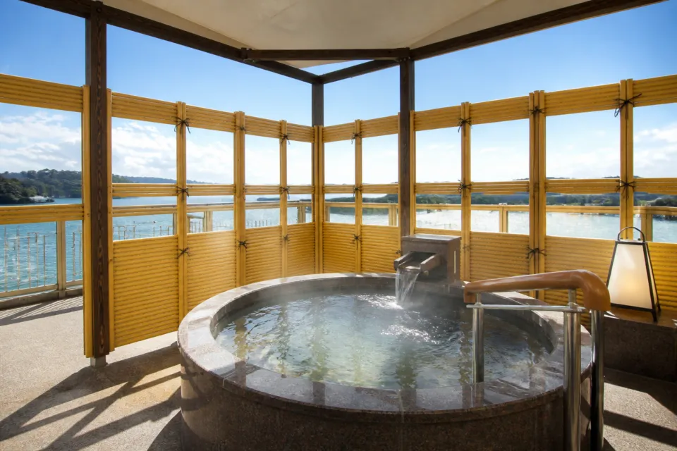 松島センチュリーホテルの芭蕉亭「松月」の天然温泉露天風呂