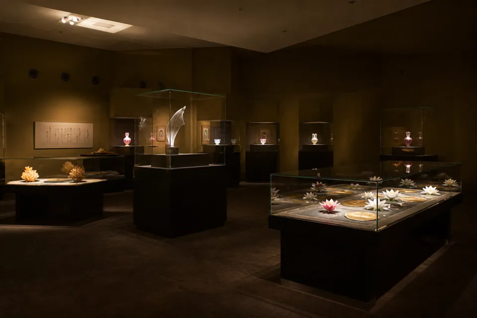 松島一の坊の藤田喬平ガラス美術館の展示室