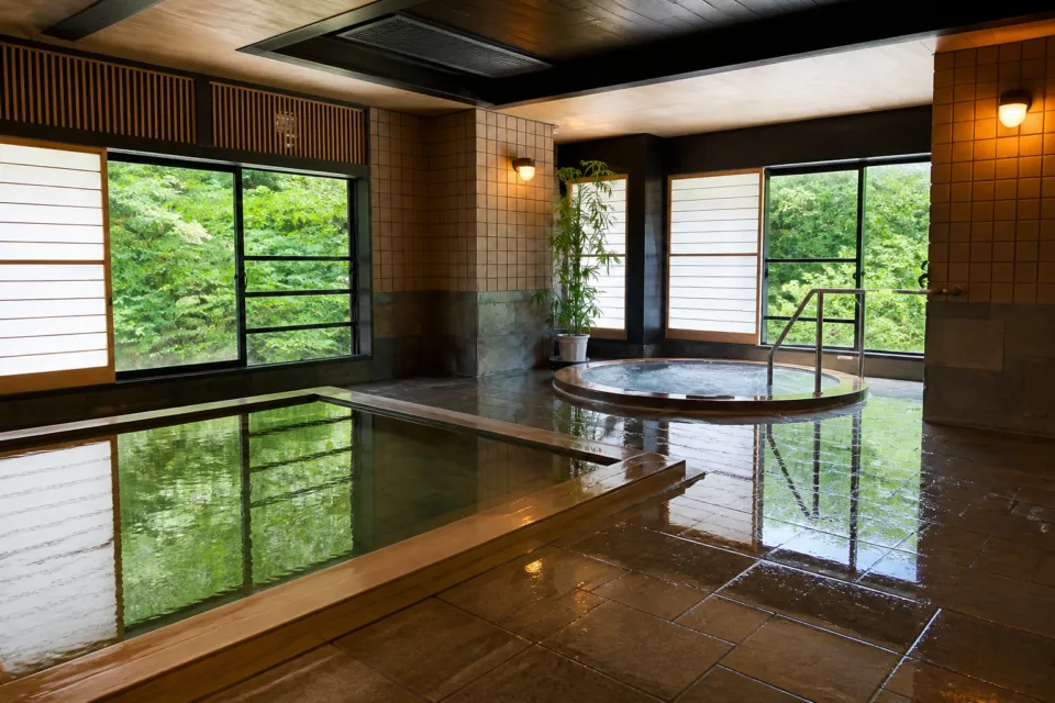 みなかみホテルジュラクの翠渓の湯