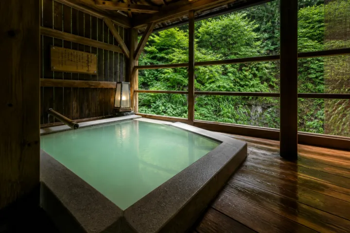 深山荘 高見屋のせせらぎの湯