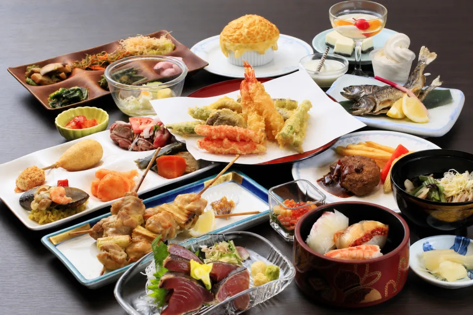 盛岡つなぎ温泉 愛真館の夕食バイキングの料理