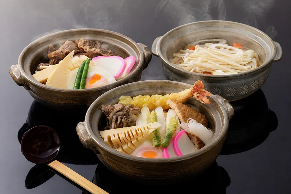 中野屋 湯沢本店の温かいうどん三種