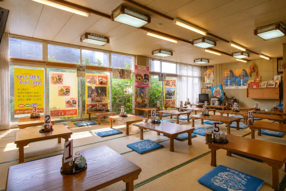 なまはげ御殿(ニュー畠兼)の座敷席全景