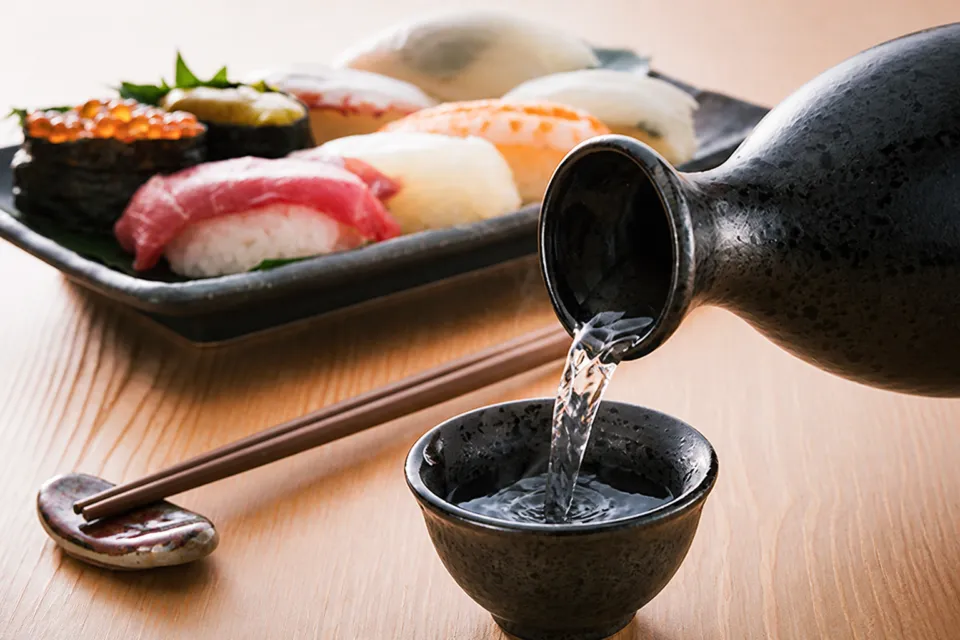 能登前寿司 千代ずしの寿司と日本酒