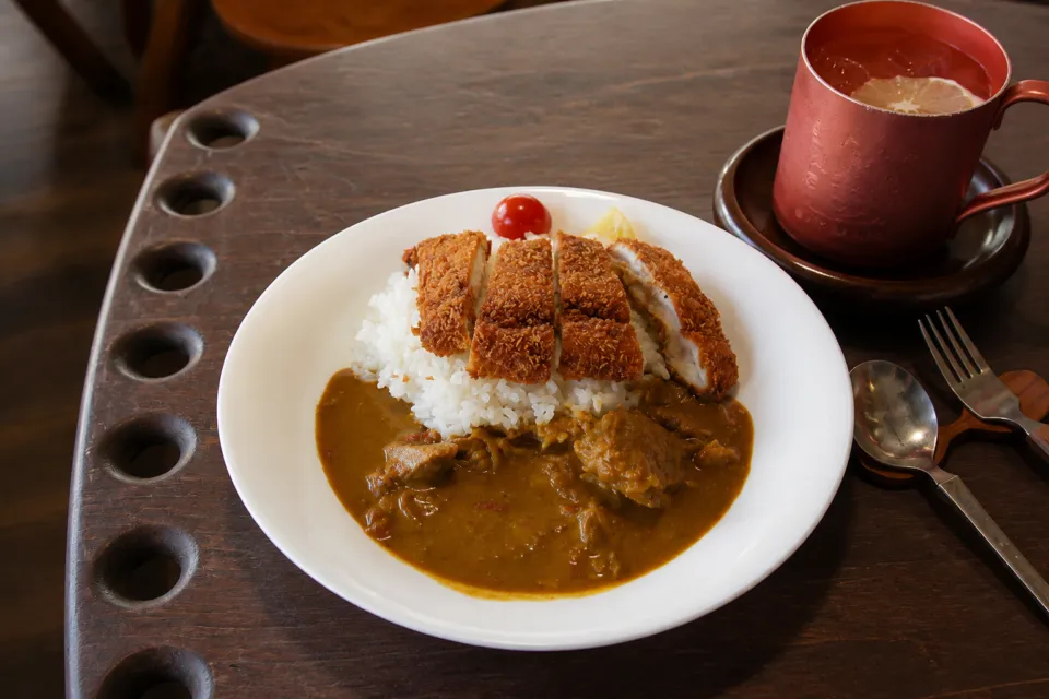 おきな堂のカツカレー