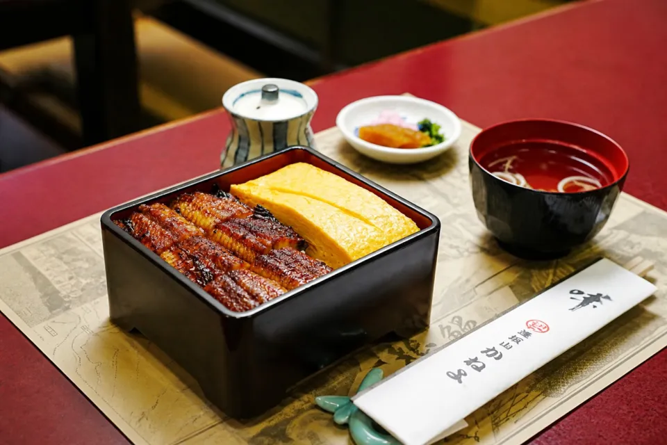逢坂山かねよ 本店のうなぎとだし巻きの御膳