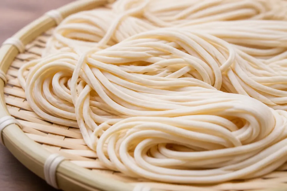 大澤屋 第一店舗の生うどんの麺肌