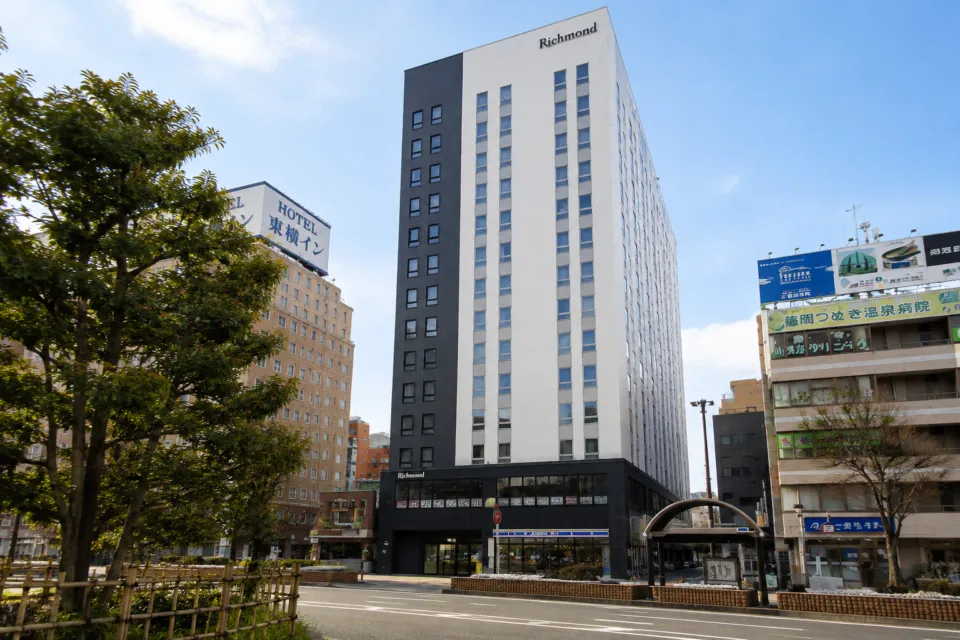 リッチモンドホテル盛岡駅前の建物外観
